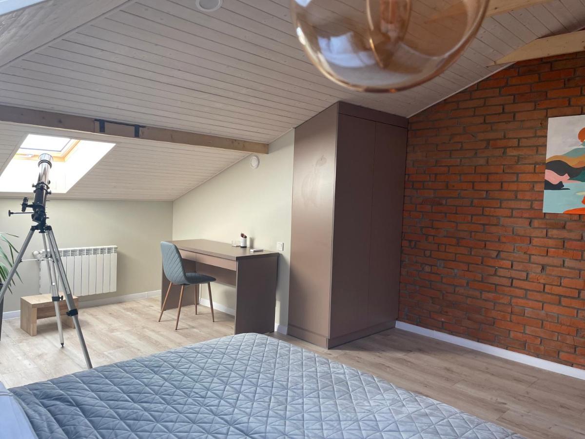 Apartmán «Гори́Ще На Площі Польський Ринок» Kamenec Podolský Exteriér fotografie