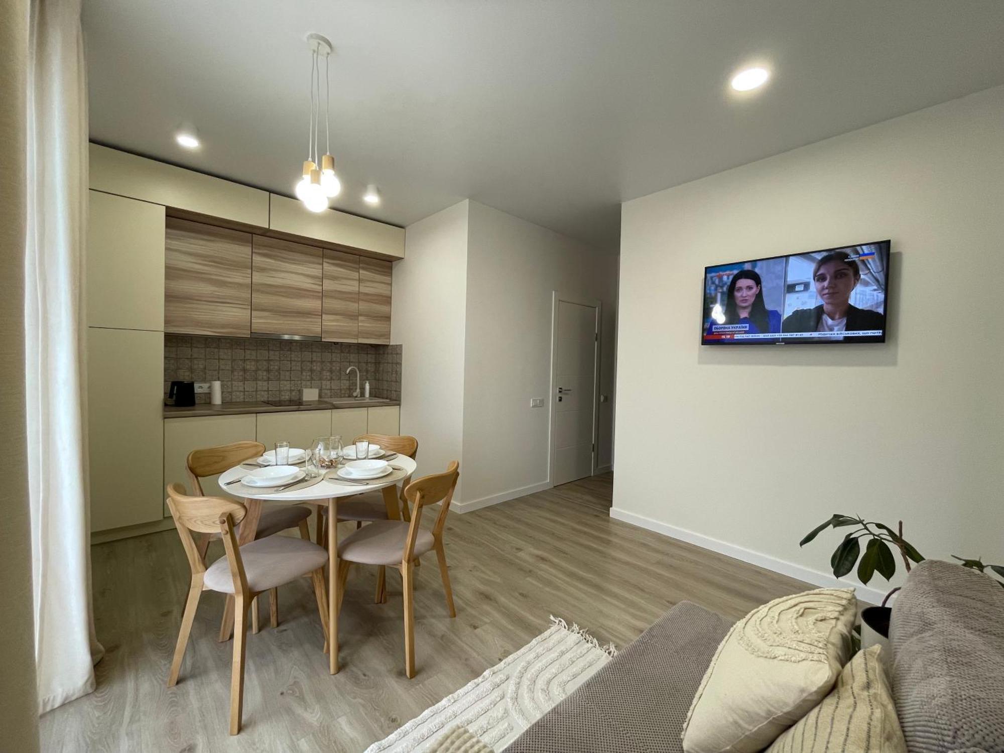 Apartmán «Гори́Ще На Площі Польський Ринок» Kamenec Podolský Pokoj fotografie